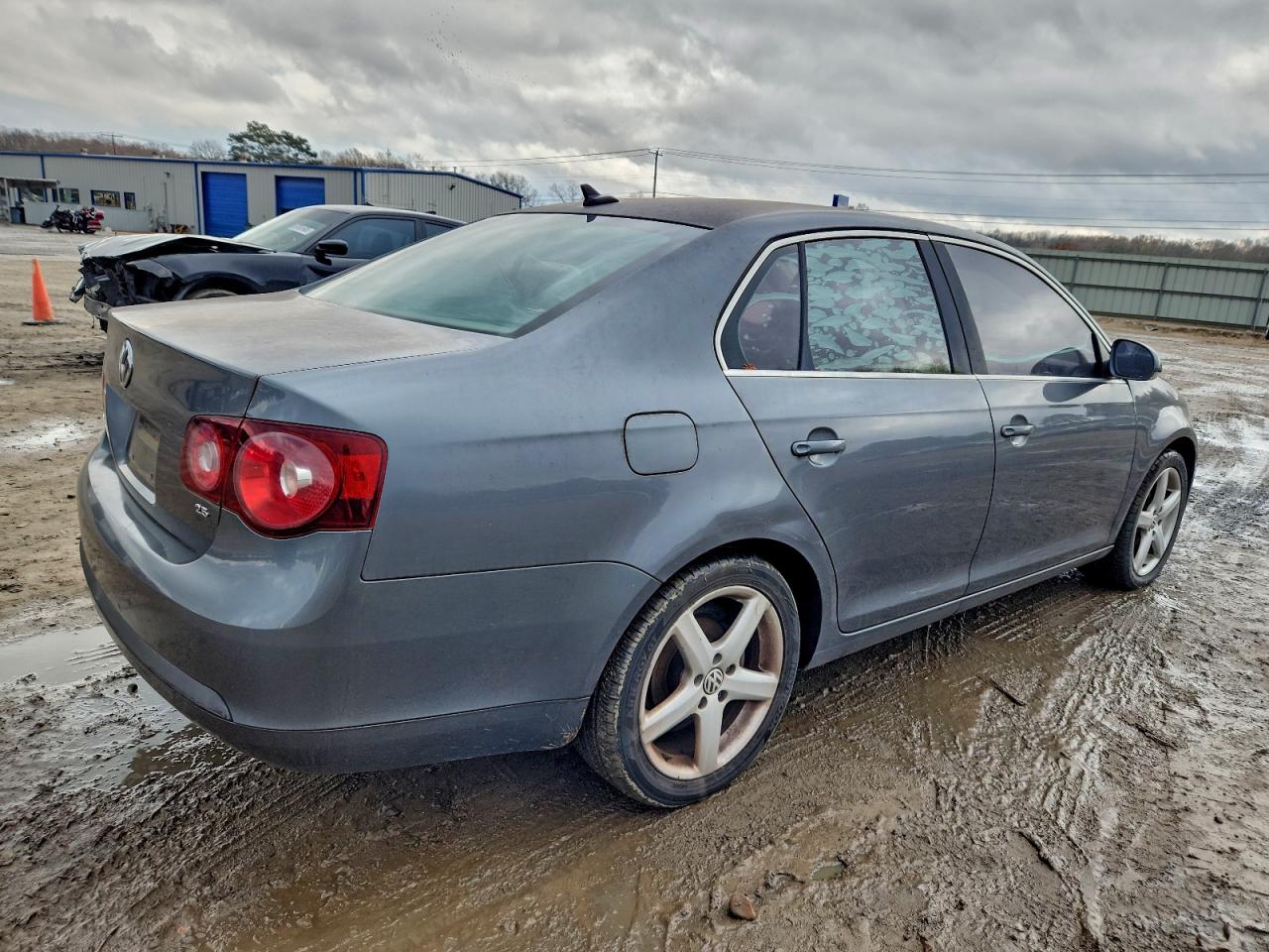2009 VOLKSWAGEN JETTA SE photo 3
