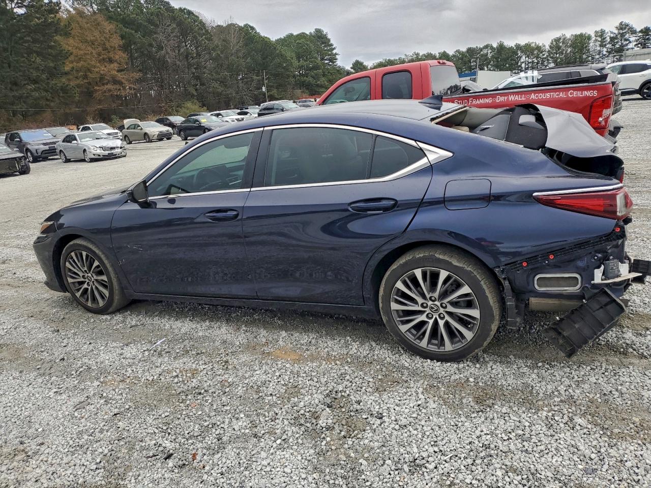 2019 LEXUS ES 350 photo 4