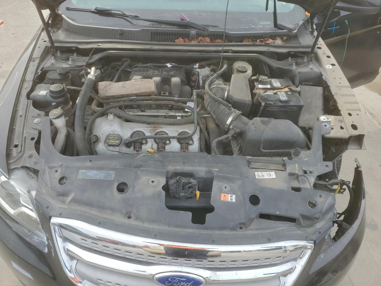 2012 FORD TAURUS SEL photo 21