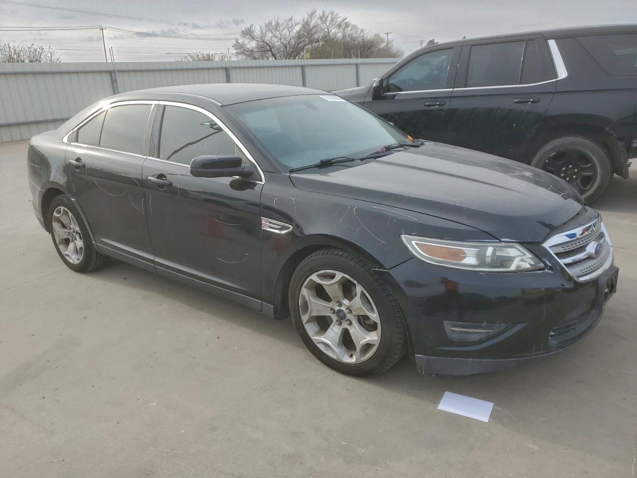2012 FORD TAURUS SEL photo 7