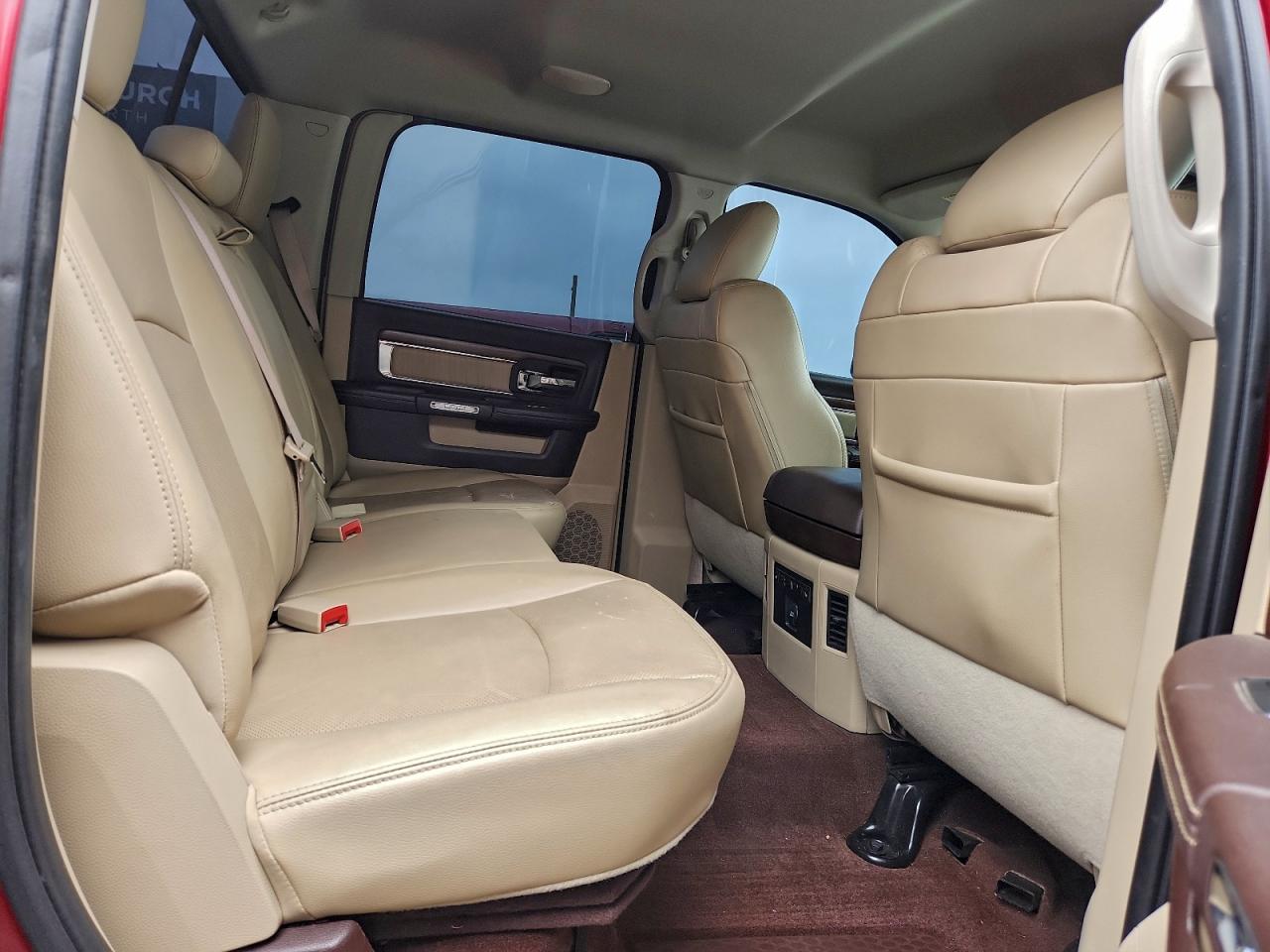 2014 RAM 1500 LARAMIE photo 10