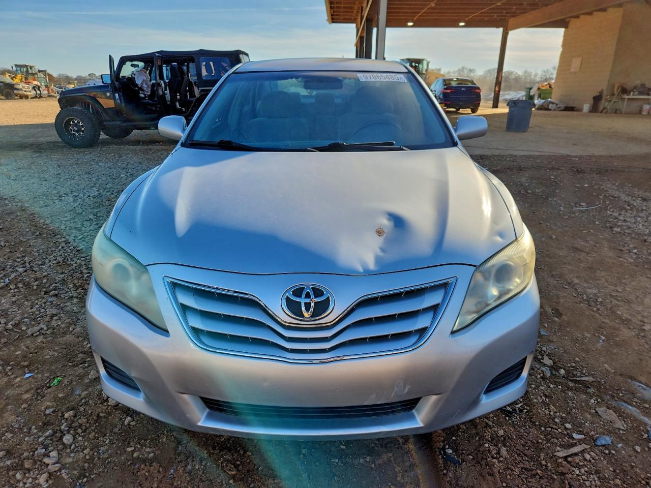 2010 TOYOTA CAMRY BASE photo 5