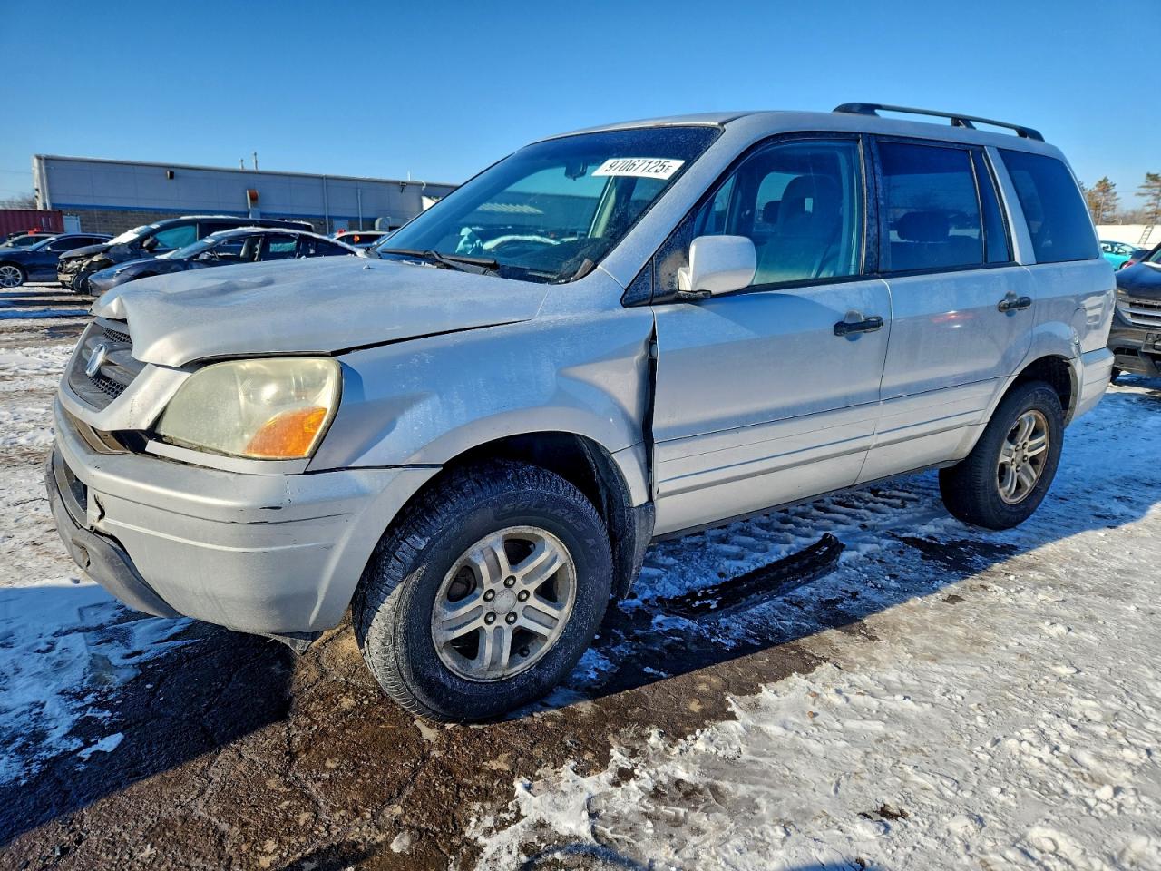 2004 HONDA PILOT EX — FRONT END damage — photo 1
