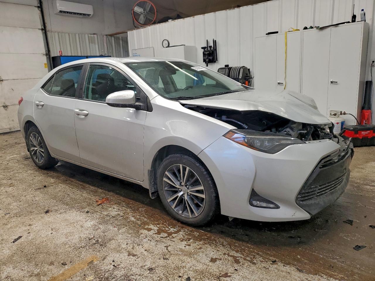 2019 TOYOTA COROLLA L photo 4