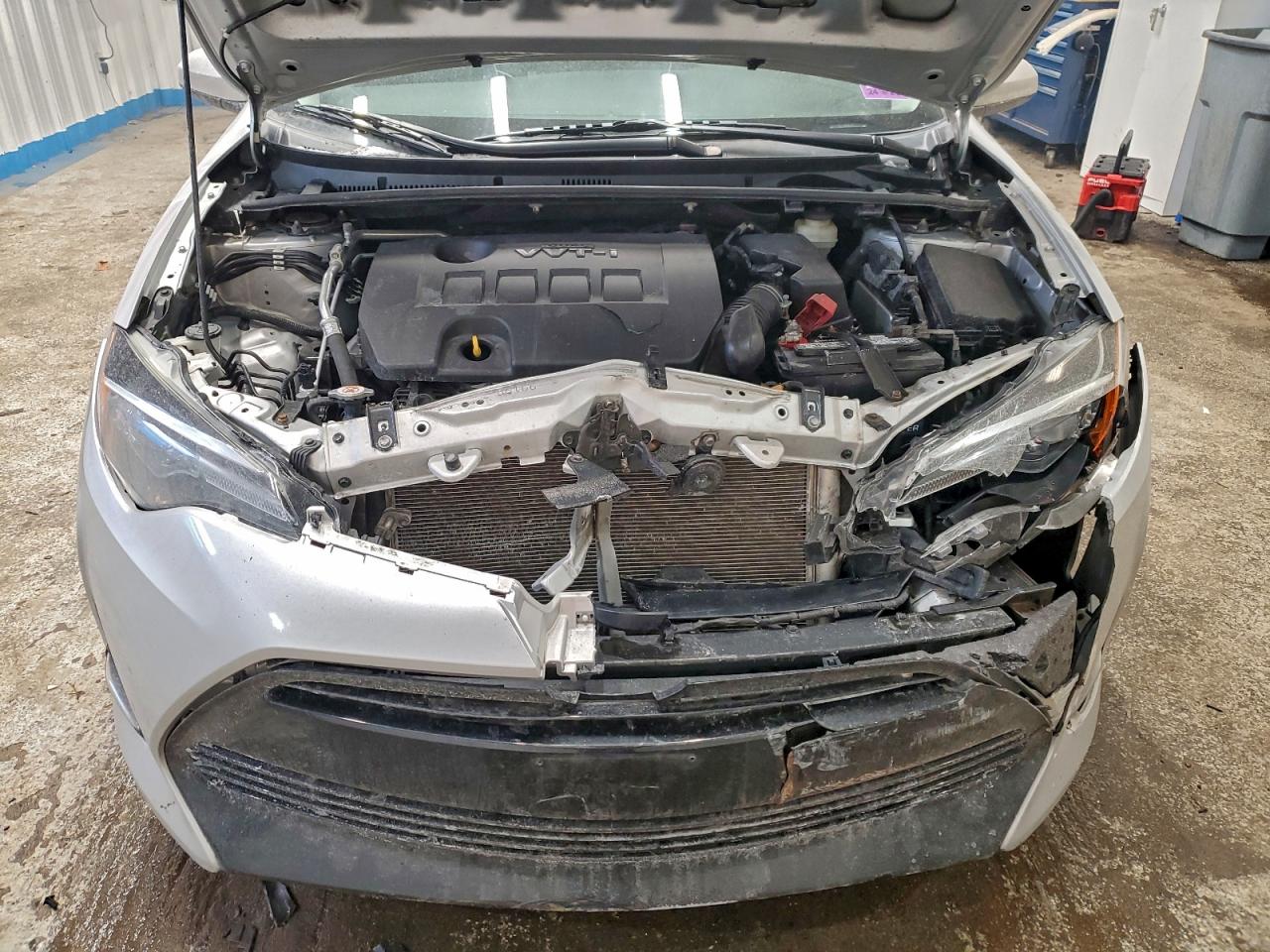 2019 TOYOTA COROLLA L photo 11
