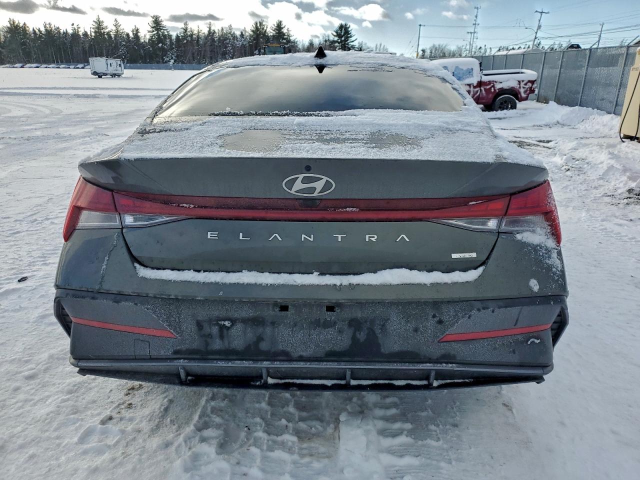 2024 HYUNDAI ELANTRA LIMITED photo 6