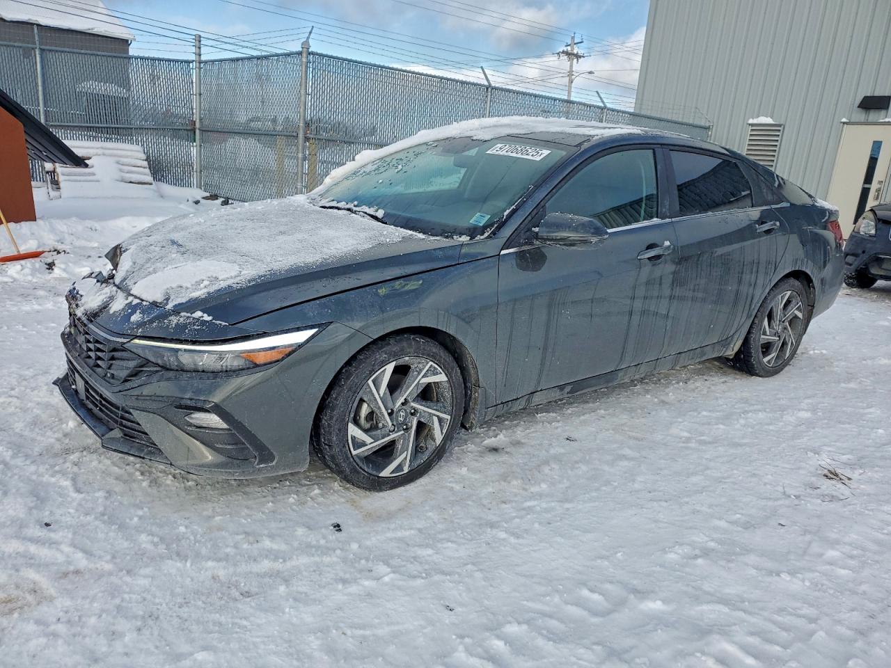 2024 HYUNDAI ELANTRA