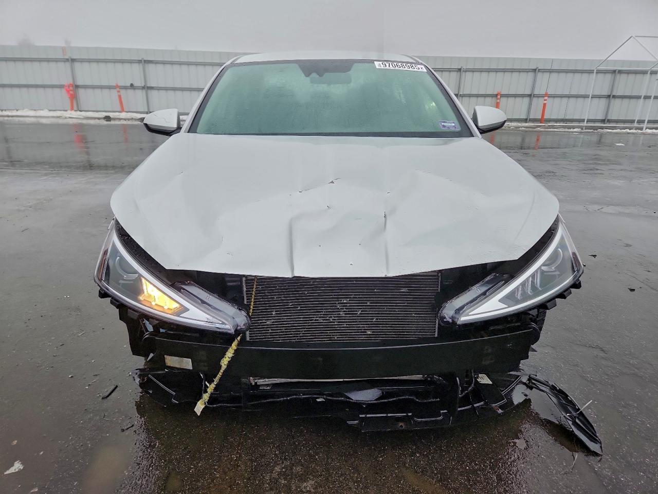 2020 HYUNDAI ELANTRA SE photo 5