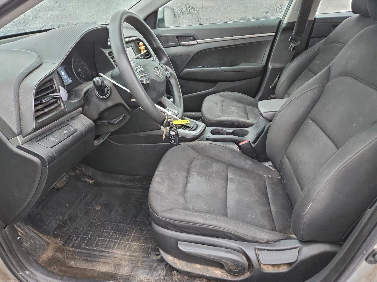 2020 HYUNDAI ELANTRA SE photo 7