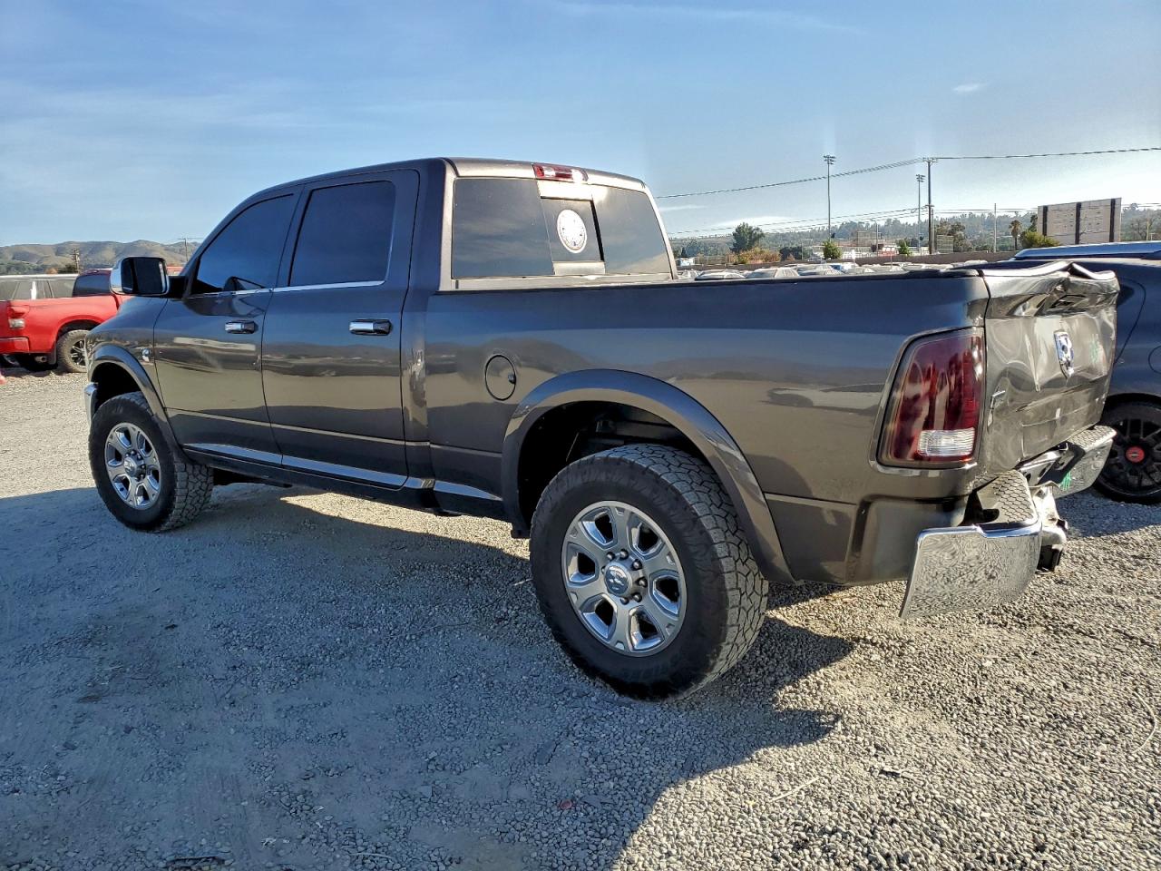 2016 RAM 2500 LARAMIE photo 3