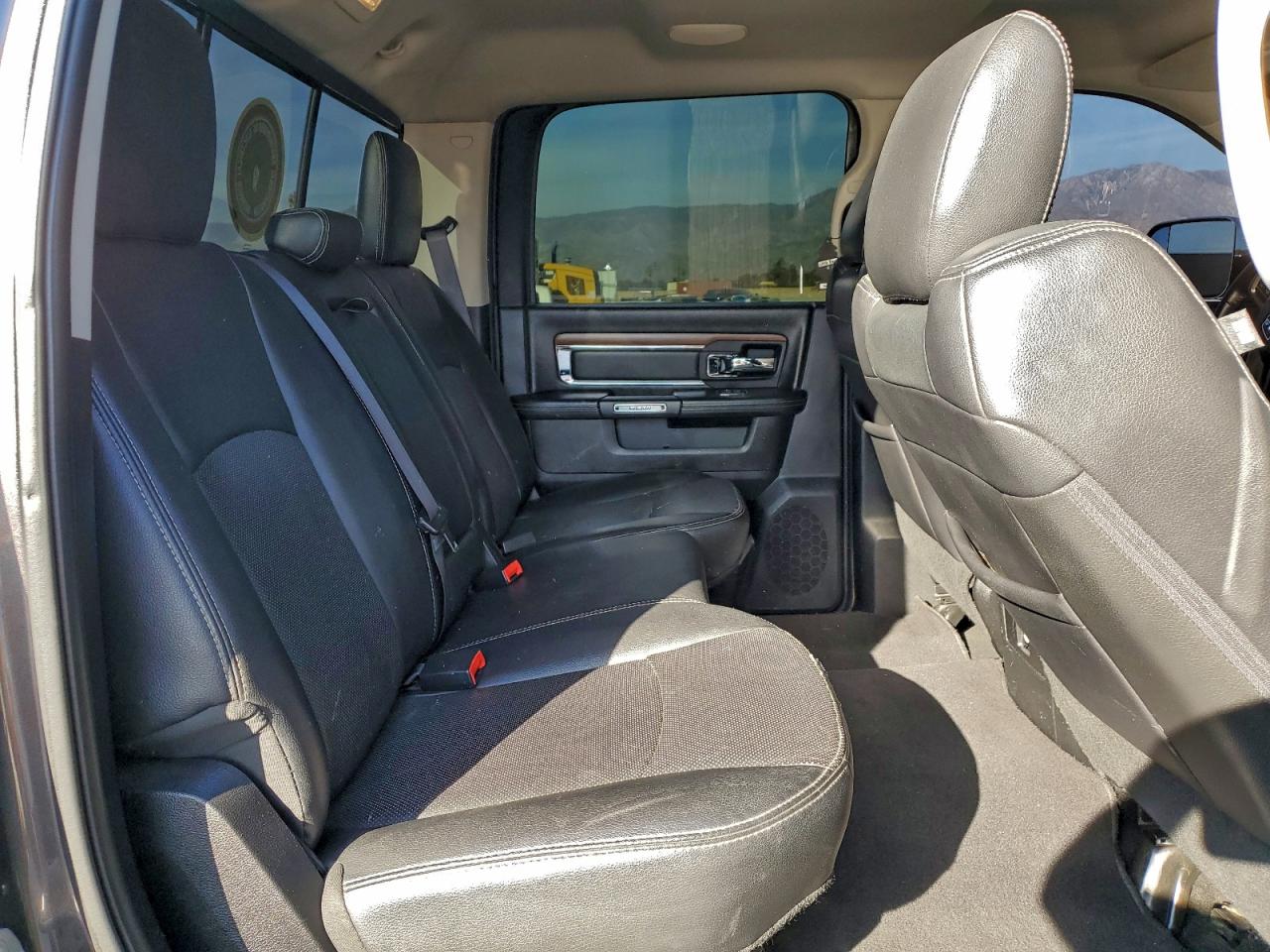 2016 RAM 2500 LARAMIE photo 19