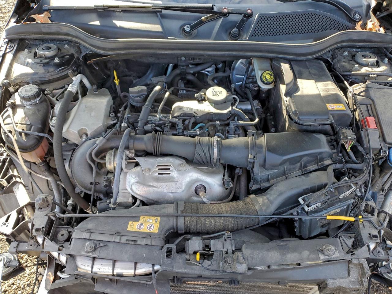 2016 MERCEDES-BENZ CLA 250 photo 11