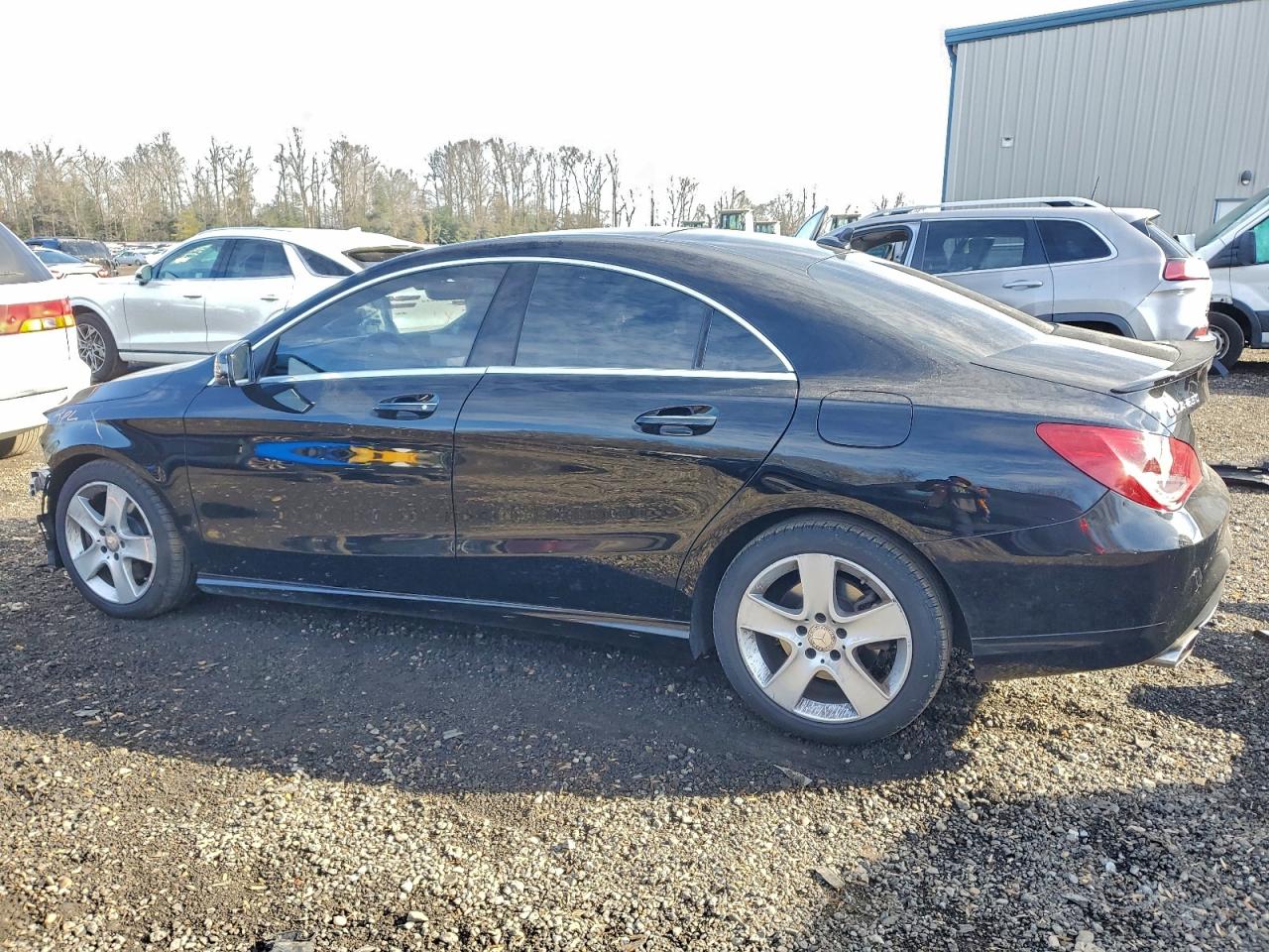 2016 MERCEDES-BENZ CLA 250 photo 2
