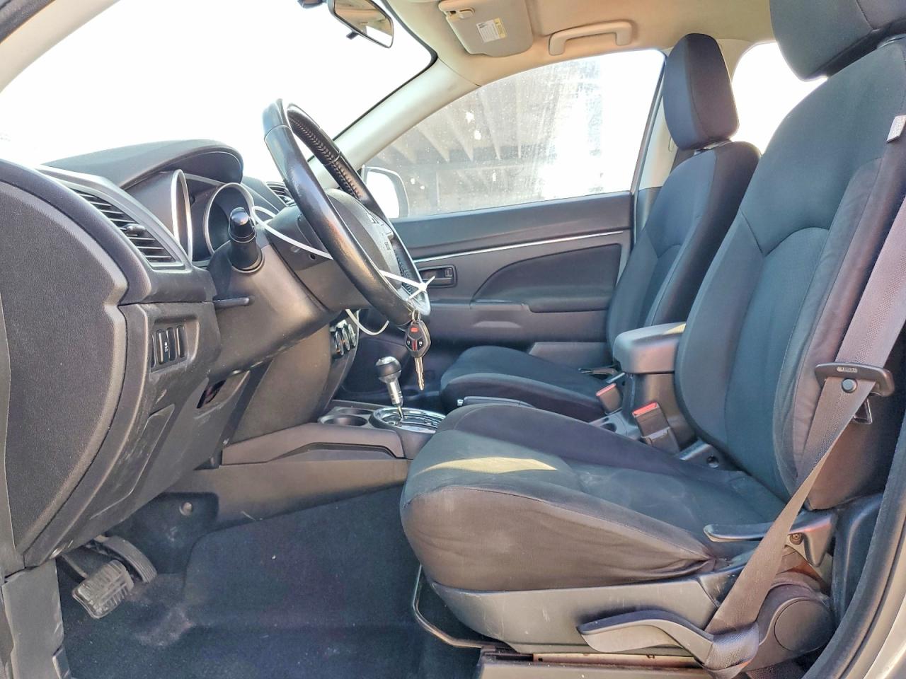 2015 MITSUBISHI OUTLANDER SPORT ES photo 19