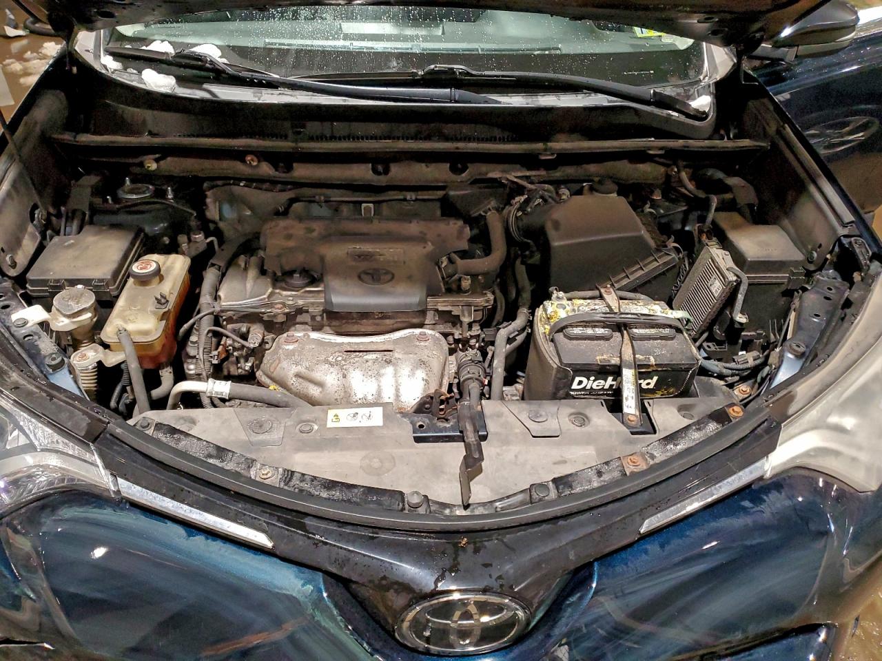 2017 TOYOTA RAV4 XLE photo 34