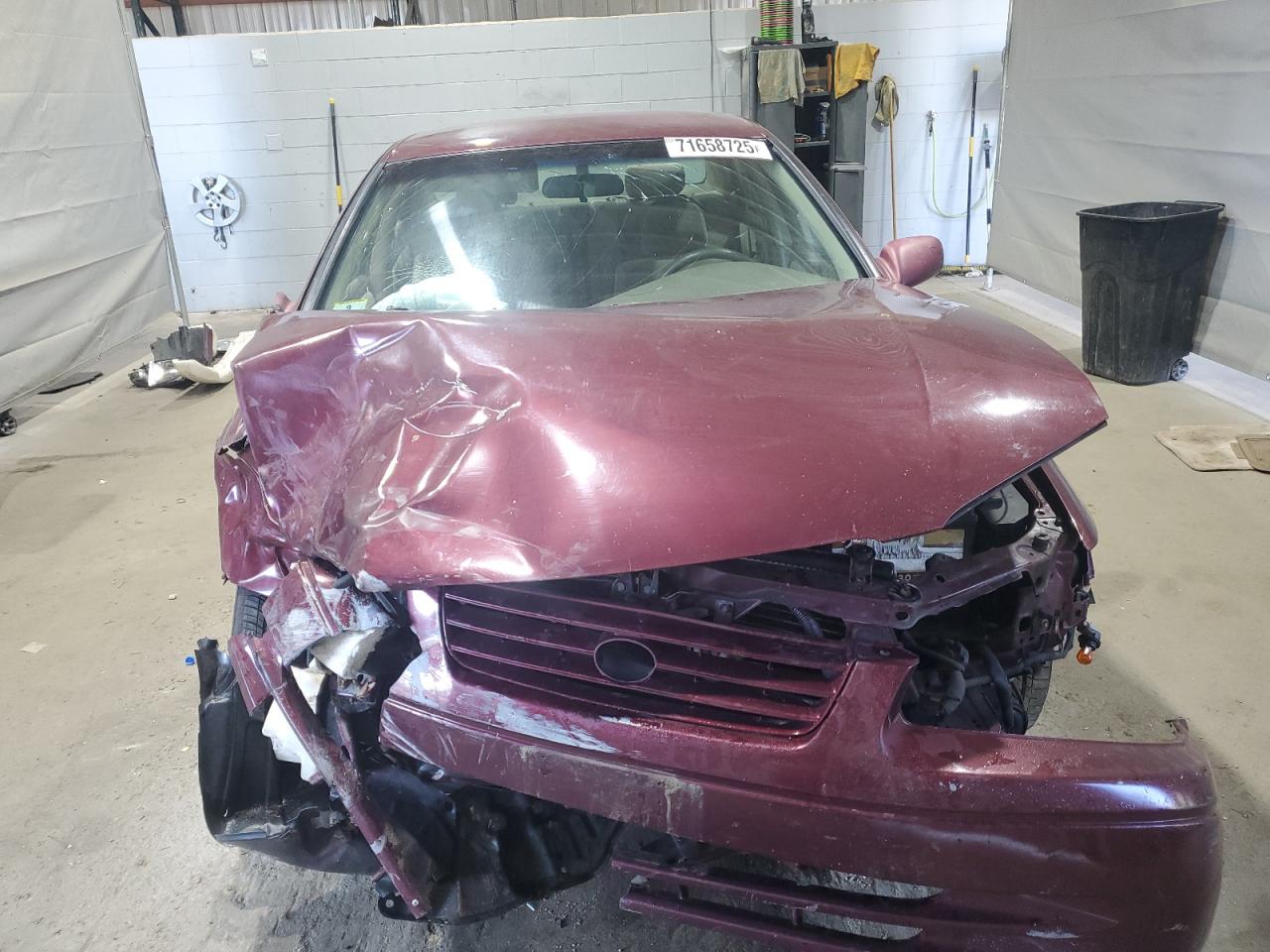 1997 TOYOTA CAMRY CE photo 9