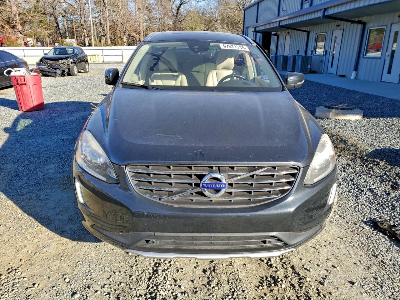 2015 VOLVO XC60 T5 PREMIER+ photo 5