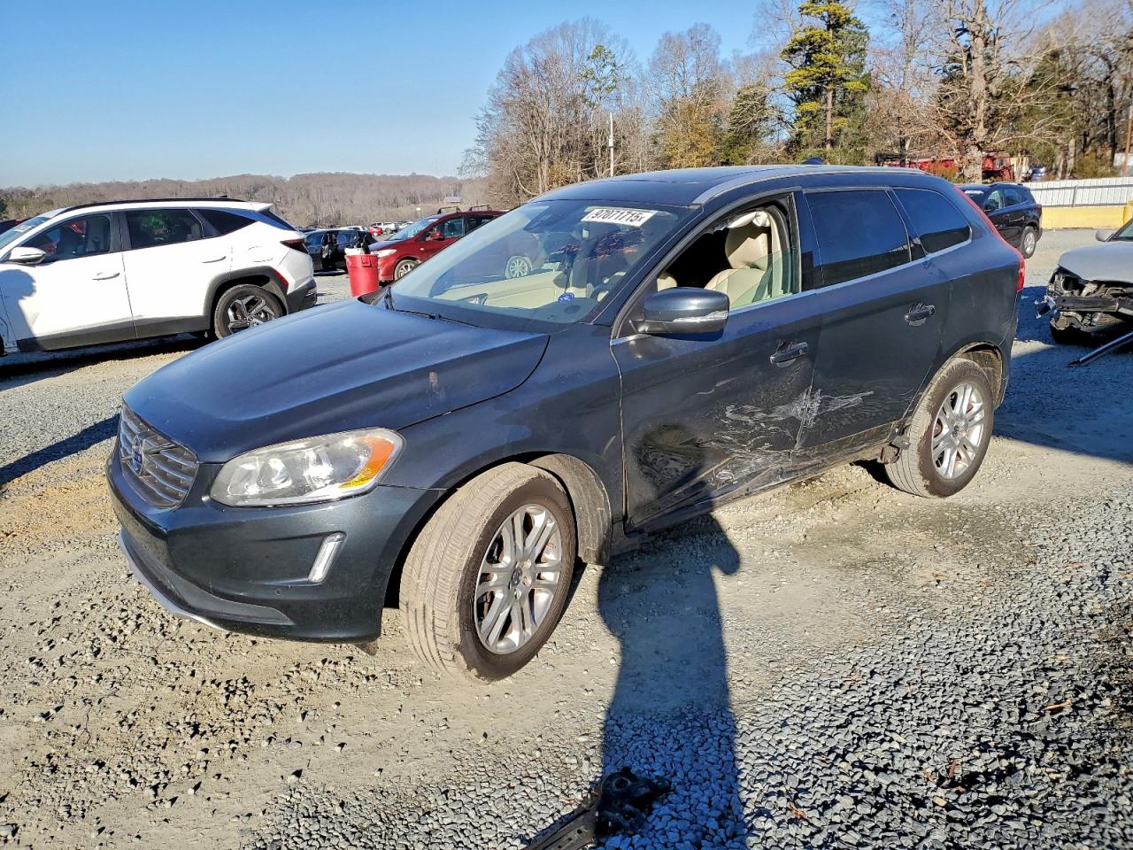 2015 VOLVO XC60