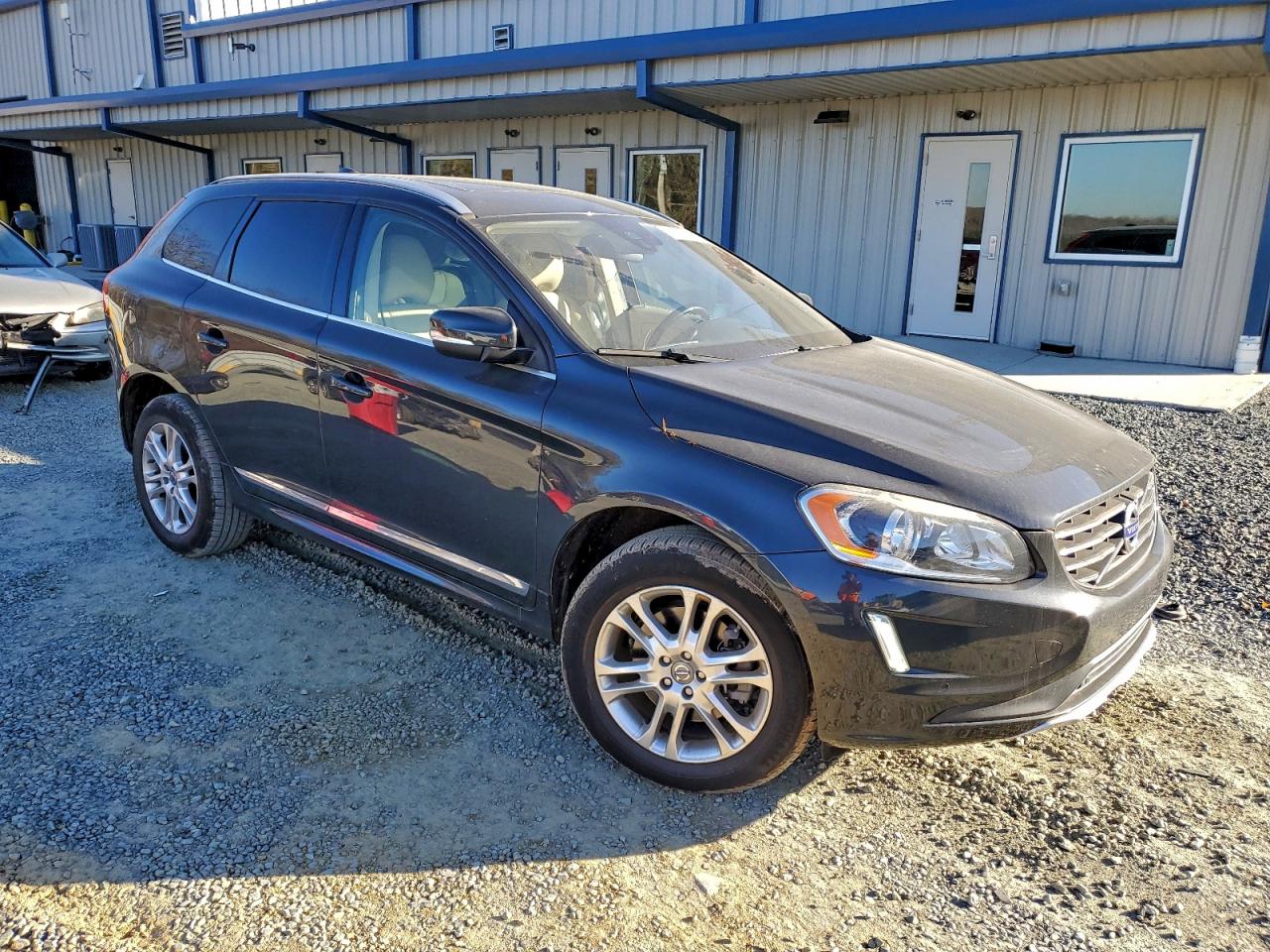 2015 VOLVO XC60 T5 PREMIER+ photo 4