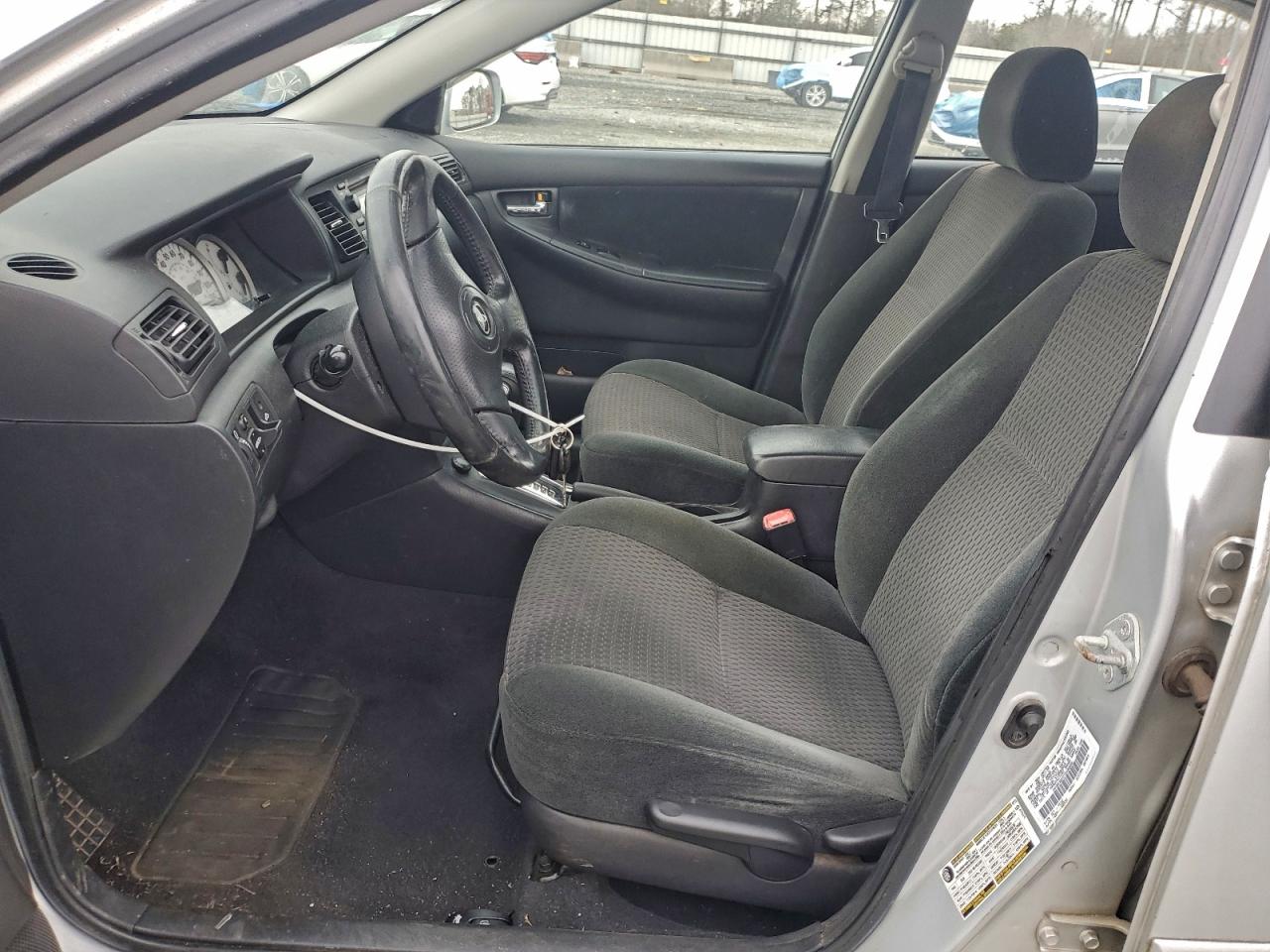 2007 TOYOTA COROLLA CE photo 7