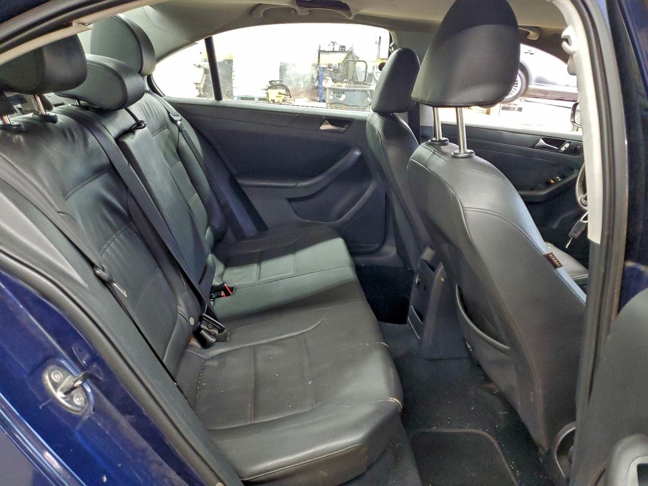 2011 VOLKSWAGEN JETTA SE photo 19