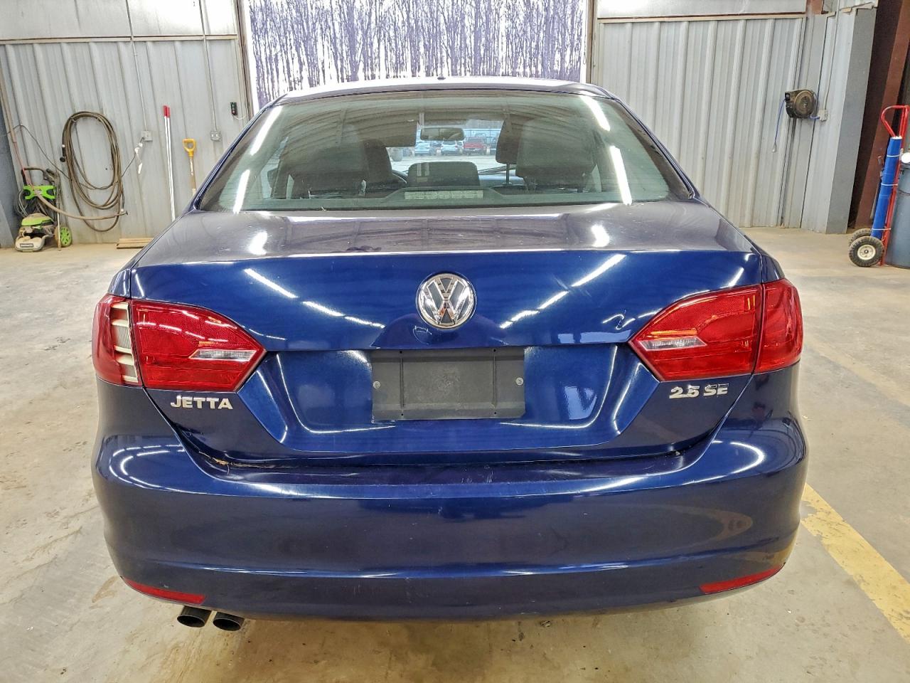 2011 VOLKSWAGEN JETTA SE photo 11