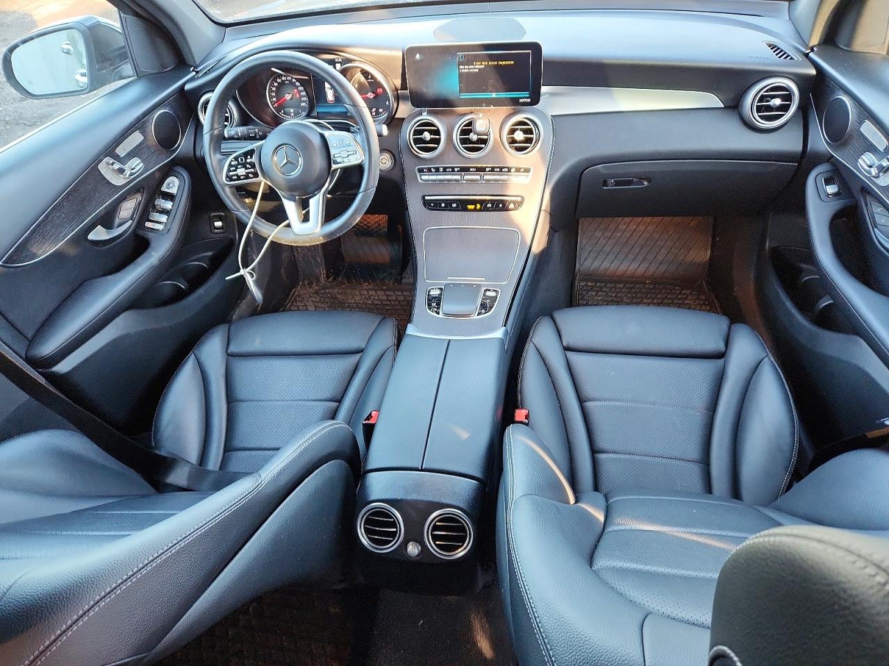 2021 MERCEDES-BENZ GLC 300 4MATIC photo 8