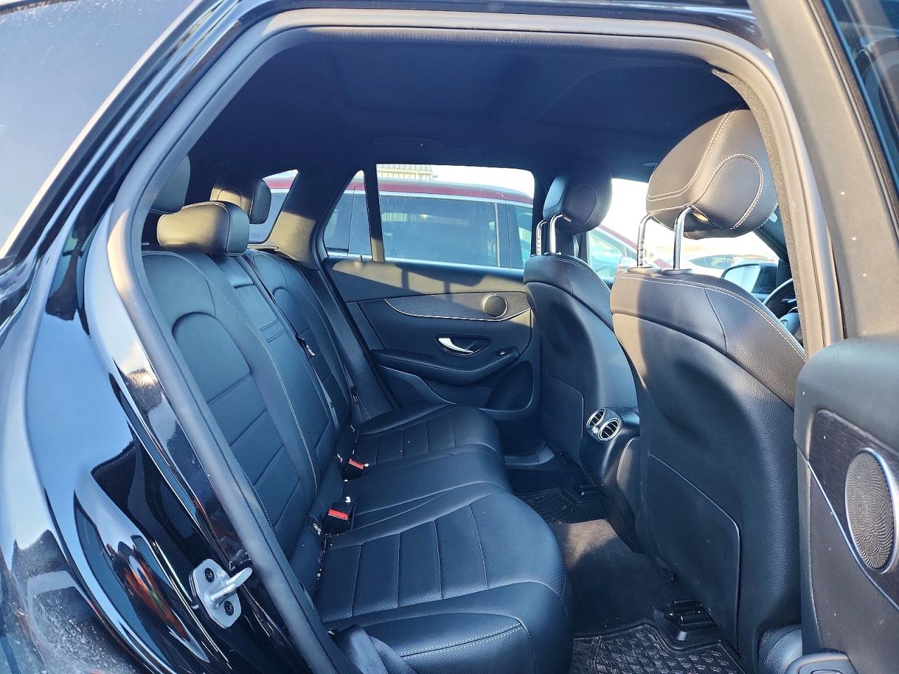 2021 MERCEDES-BENZ GLC 300 4MATIC photo 11