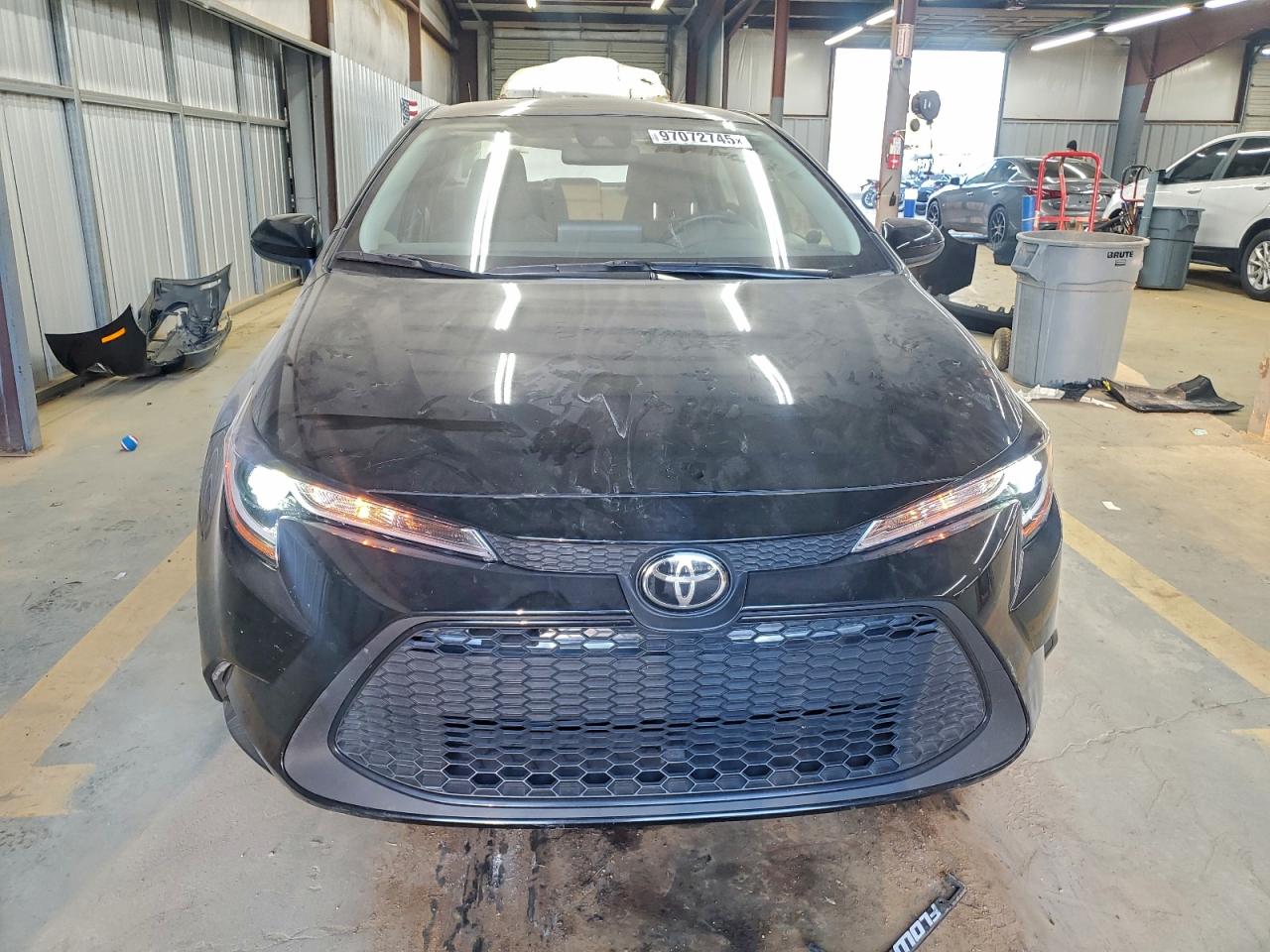 2022 TOYOTA COROLLA LE photo 9