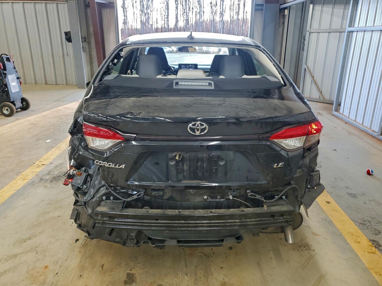 2022 TOYOTA COROLLA LE photo 11