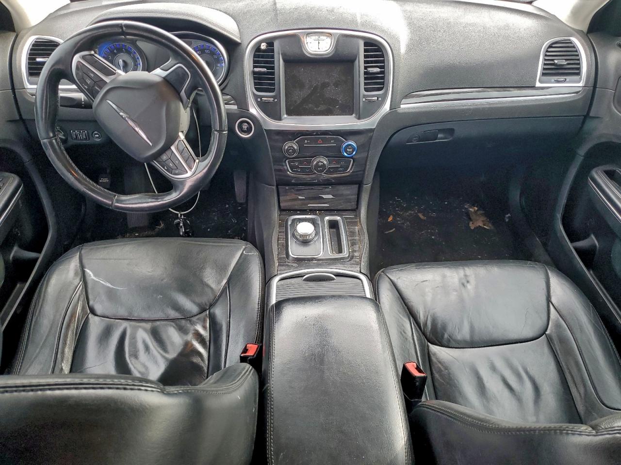 2015 CHRYSLER 300 LIMITED photo 22