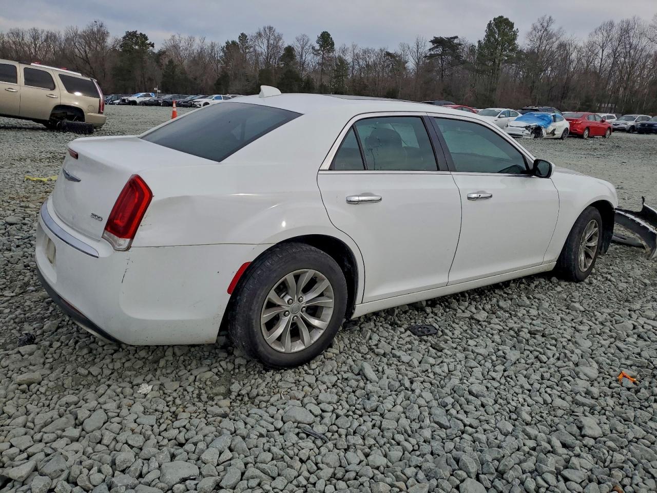 2015 CHRYSLER 300 LIMITED photo 7