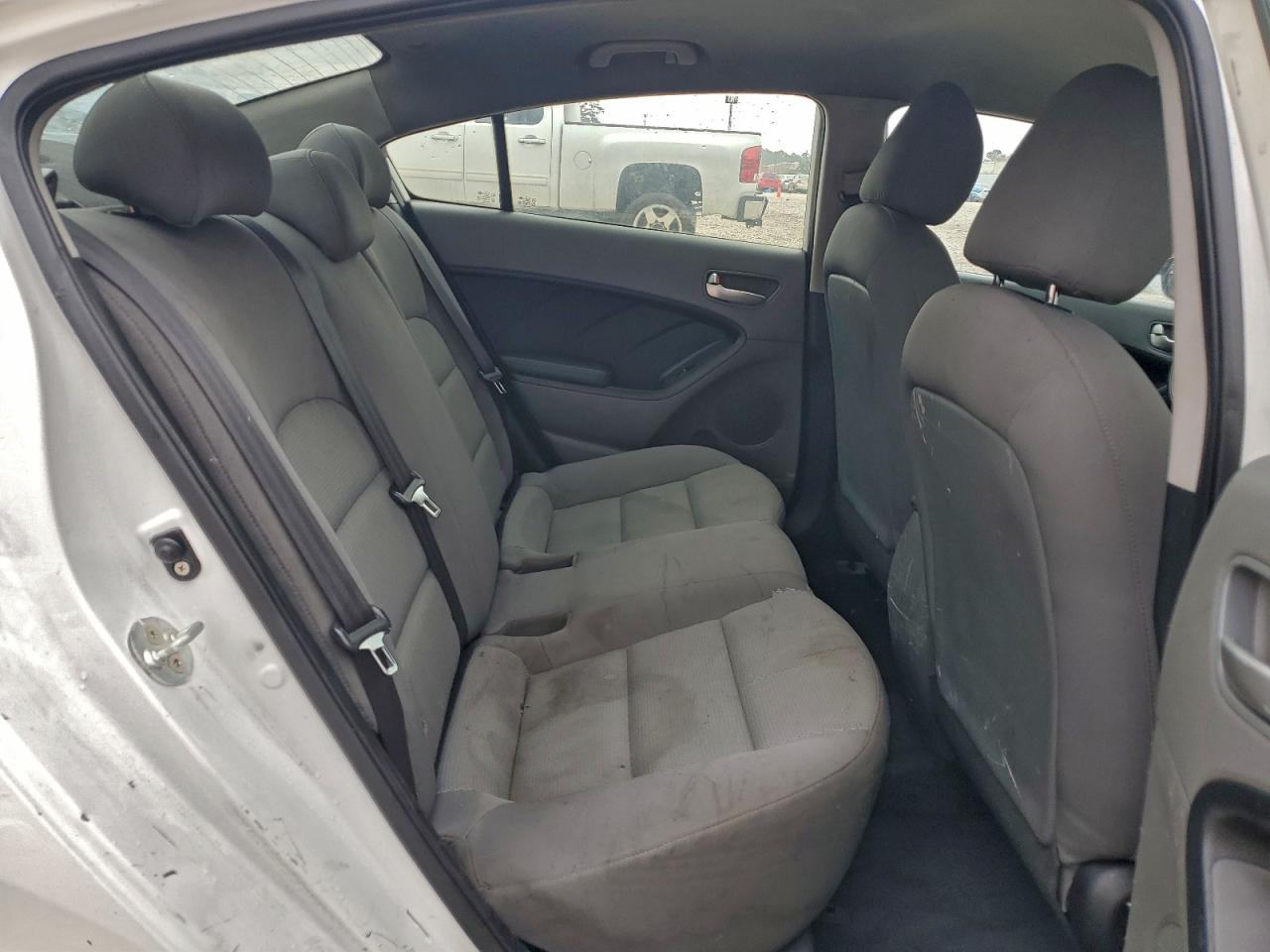 2017 KIA FORTE LX photo 10