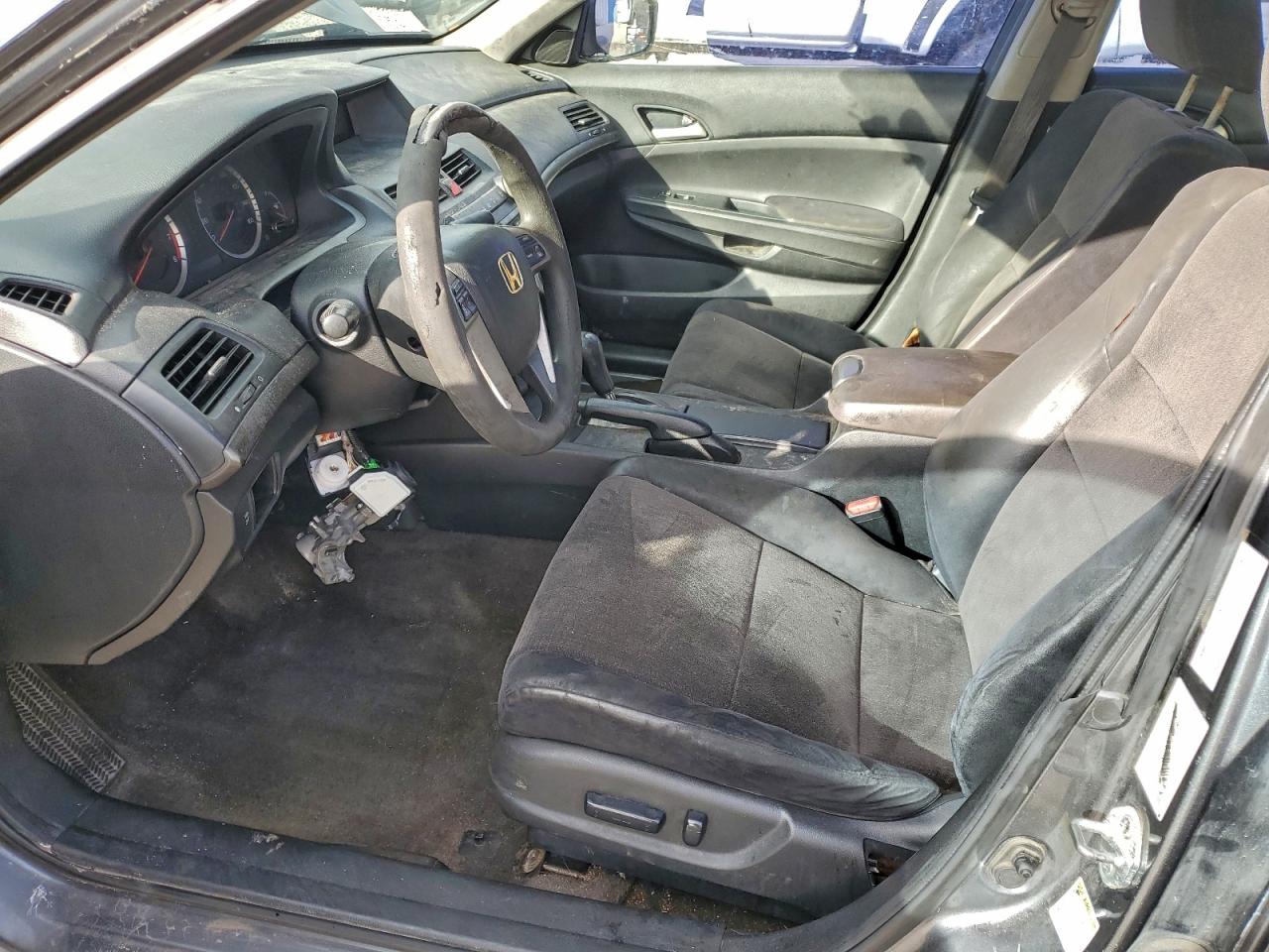 2010 HONDA ACCORD LXP photo 7