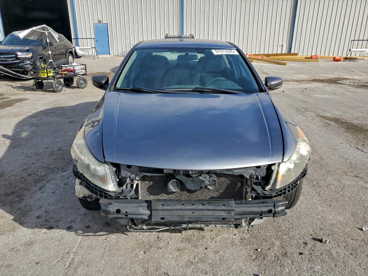 2010 HONDA ACCORD LXP photo 5