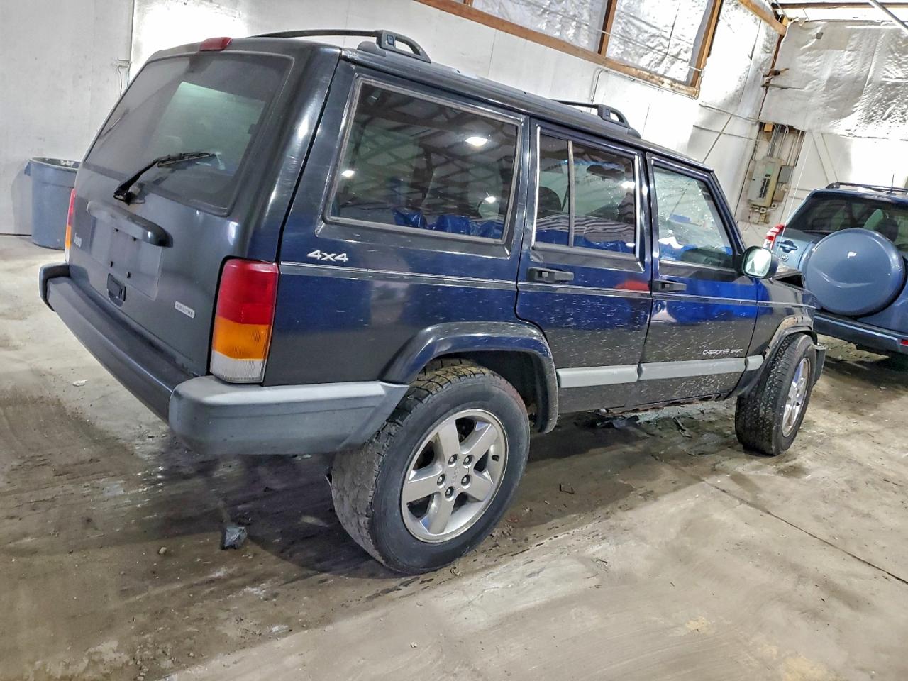 2001 JEEP CHEROKEE SPORT photo 3