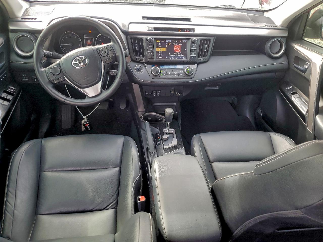 2017 TOYOTA RAV4 LIMITED photo 8