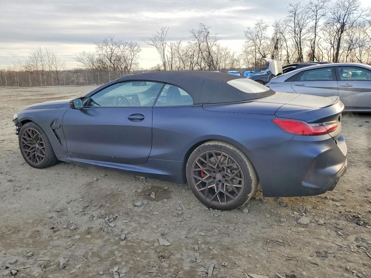 2023 BMW M8 photo 2