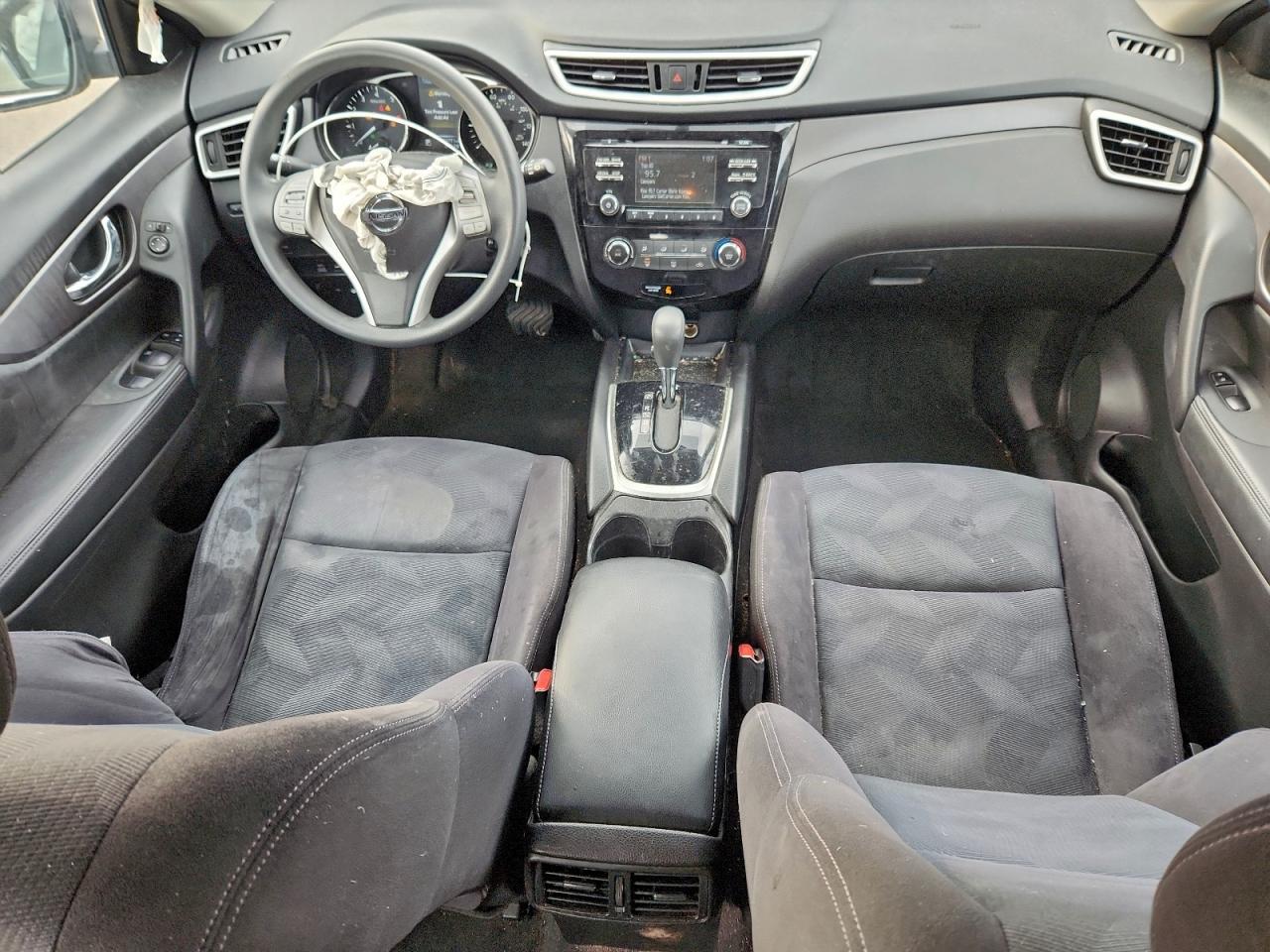 2016 NISSAN ROGUE S photo 8