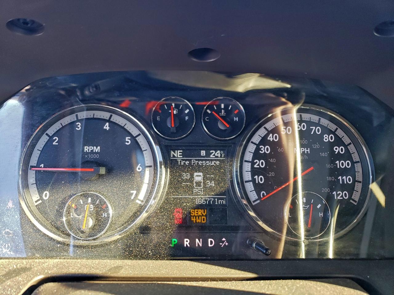 2011 DODGE RAM 1500 photo 9