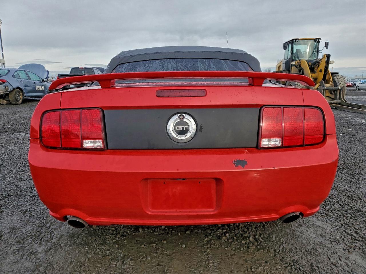 2005 FORD MUSTANG GT photo 11