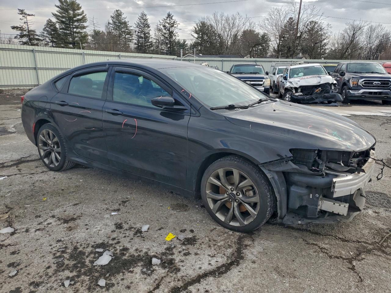2016 CHRYSLER 200 S photo 7