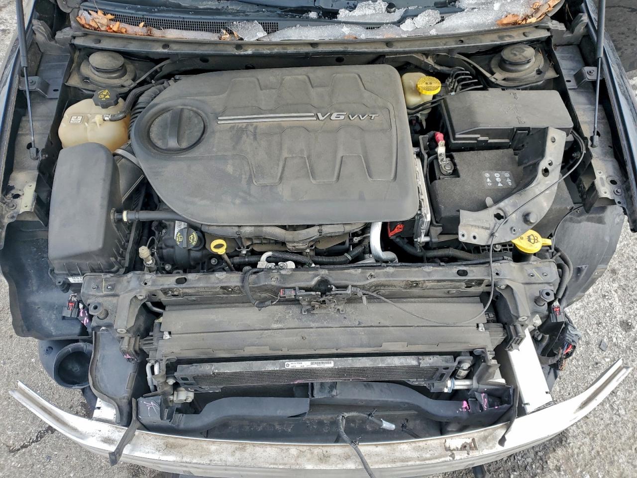 2016 CHRYSLER 200 S photo 21
