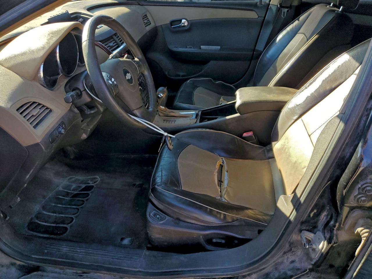 2009 CHEVROLET MALIBU LTZ photo 19