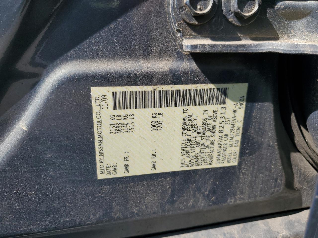 2010 NISSAN MAXIMA S photo 37
