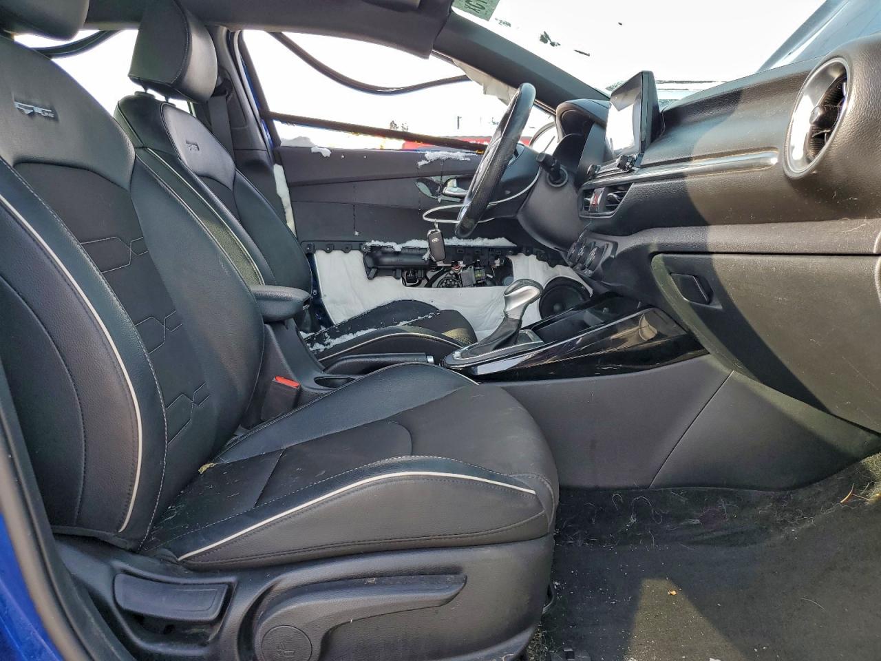 2020 KIA FORTE GT LINE photo 13