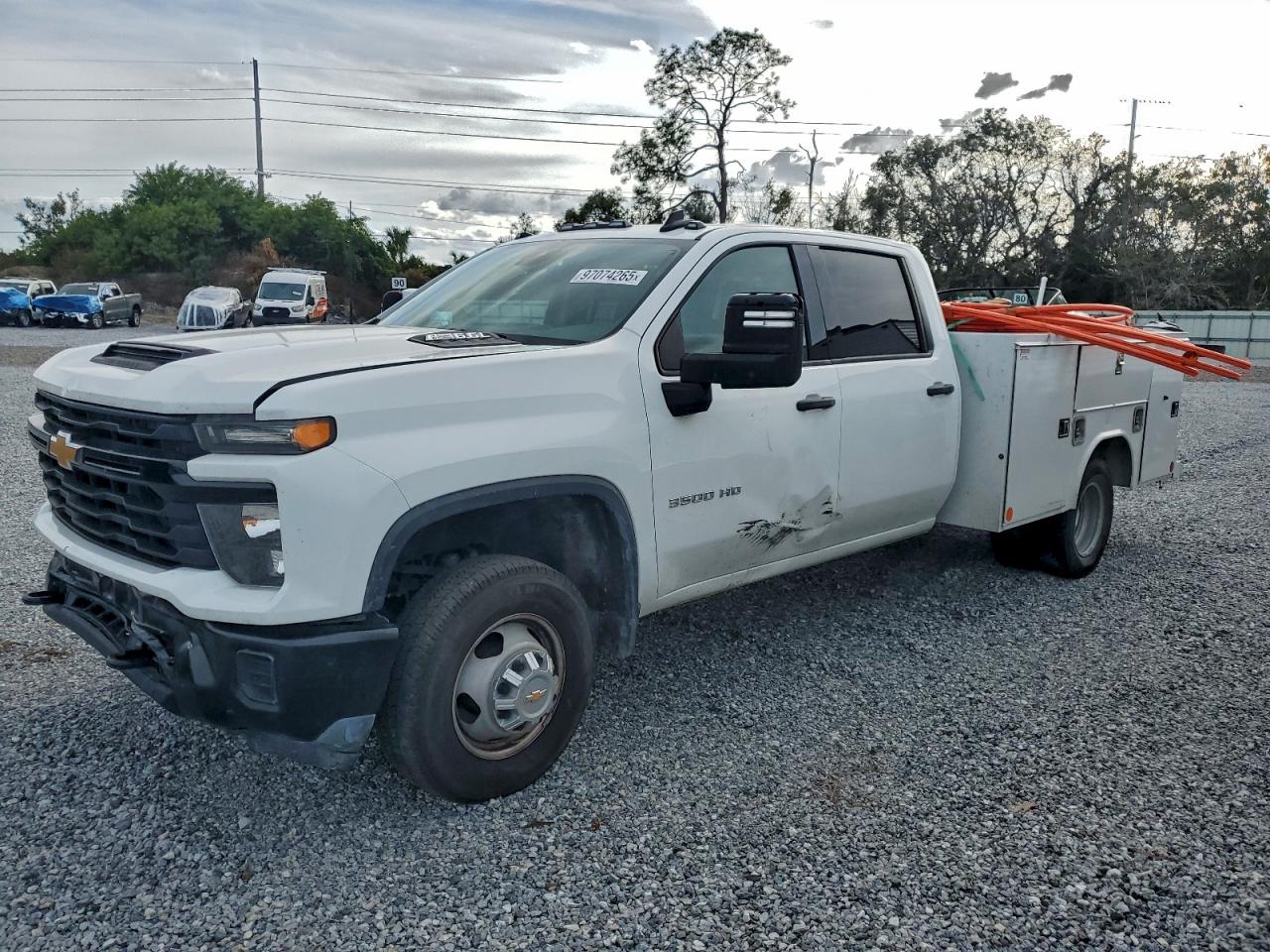 2024 CHEVROLET SILVERADO