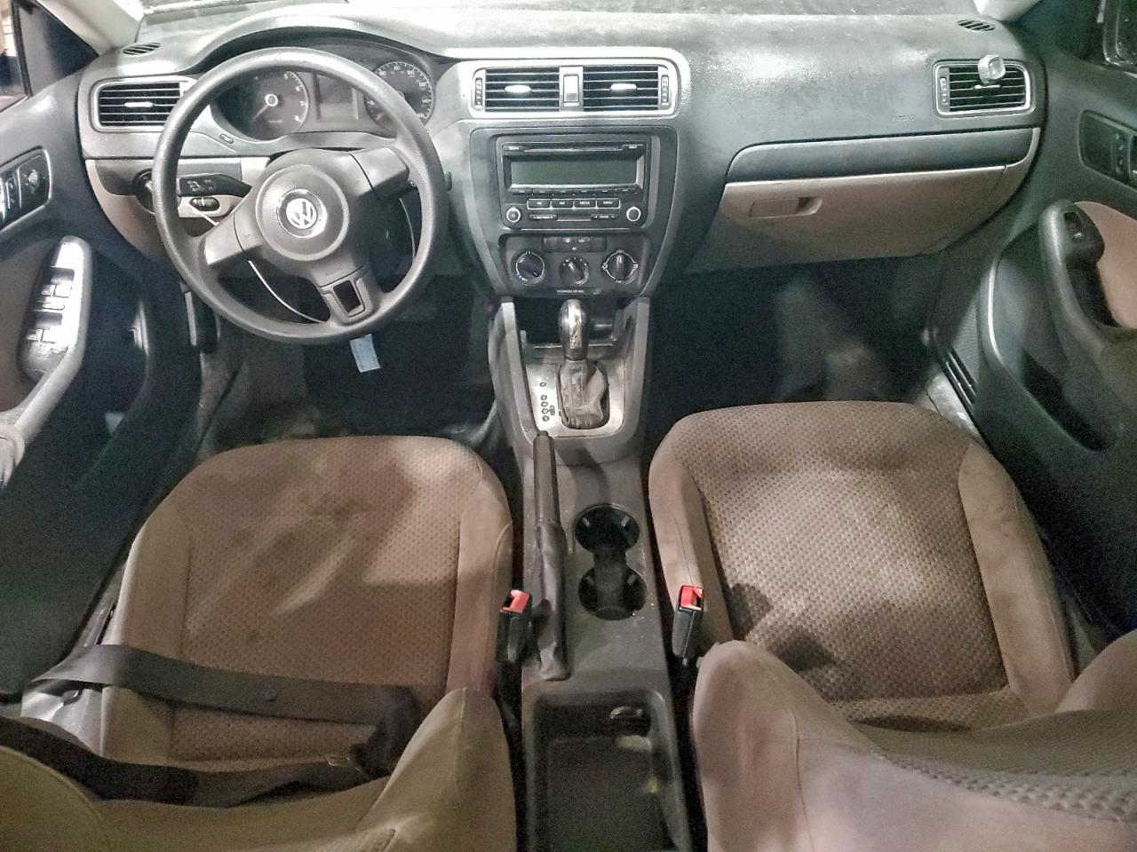 2012 VOLKSWAGEN JETTA BASE photo 22