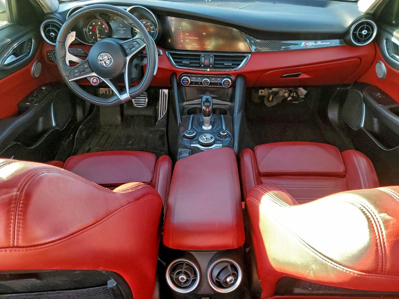 2017 ALFA ROMEO GIULIA TI Q4 photo 8