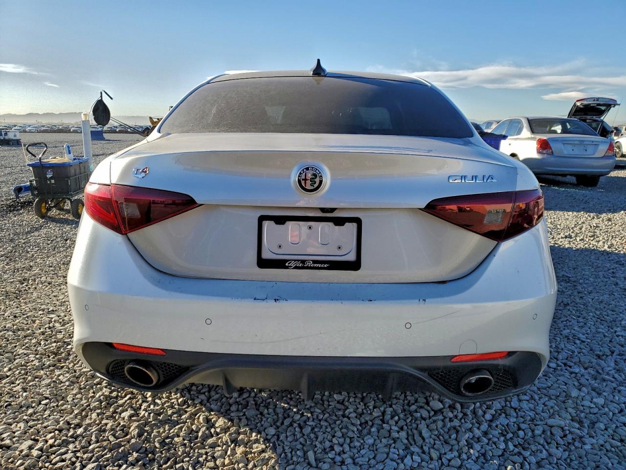 2017 ALFA ROMEO GIULIA TI Q4 photo 6